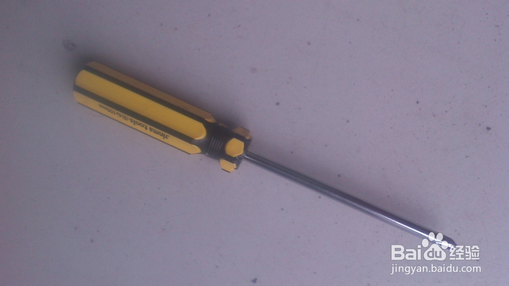 电脑开机后主机运转屏幕通电不显示怎样解决?