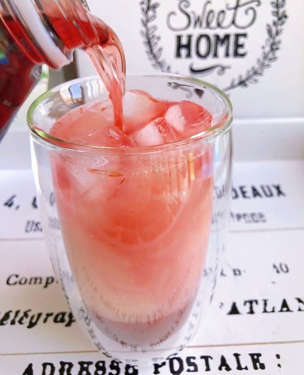 蔓越莓气泡养乐多