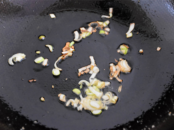 番茄口蘑方便面