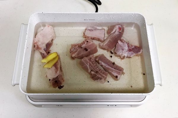 番茄玉米排骨汤