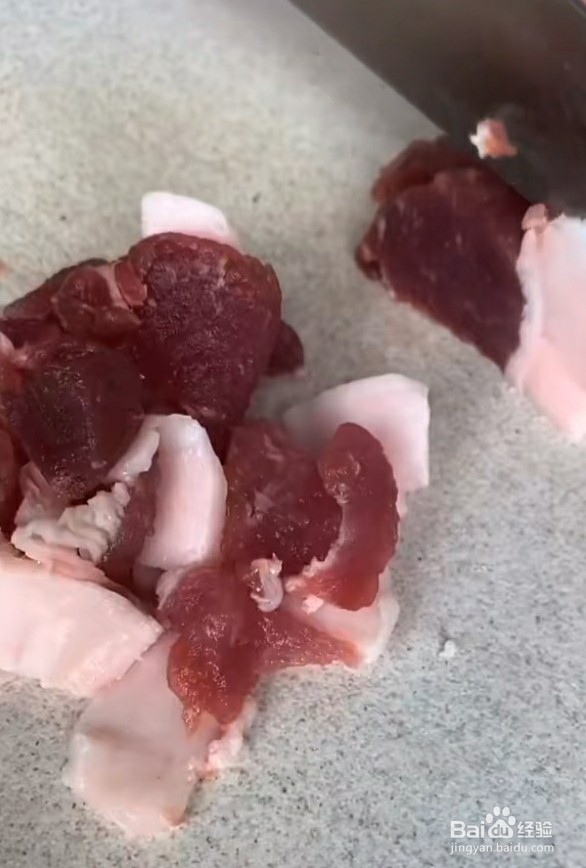 如何制作秋葵炒肉