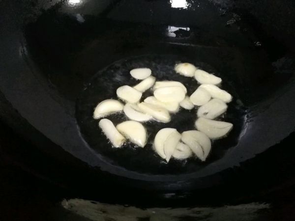 荷兰豆胡萝卜炒虾仁