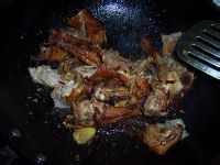 麻辣鸭架的做法