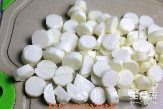 山药糯米糙米芝麻粥