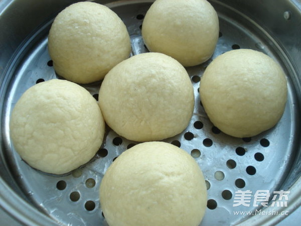 玉米面豆沙包