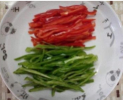 炒猪肚拿什么配菜炒好吃