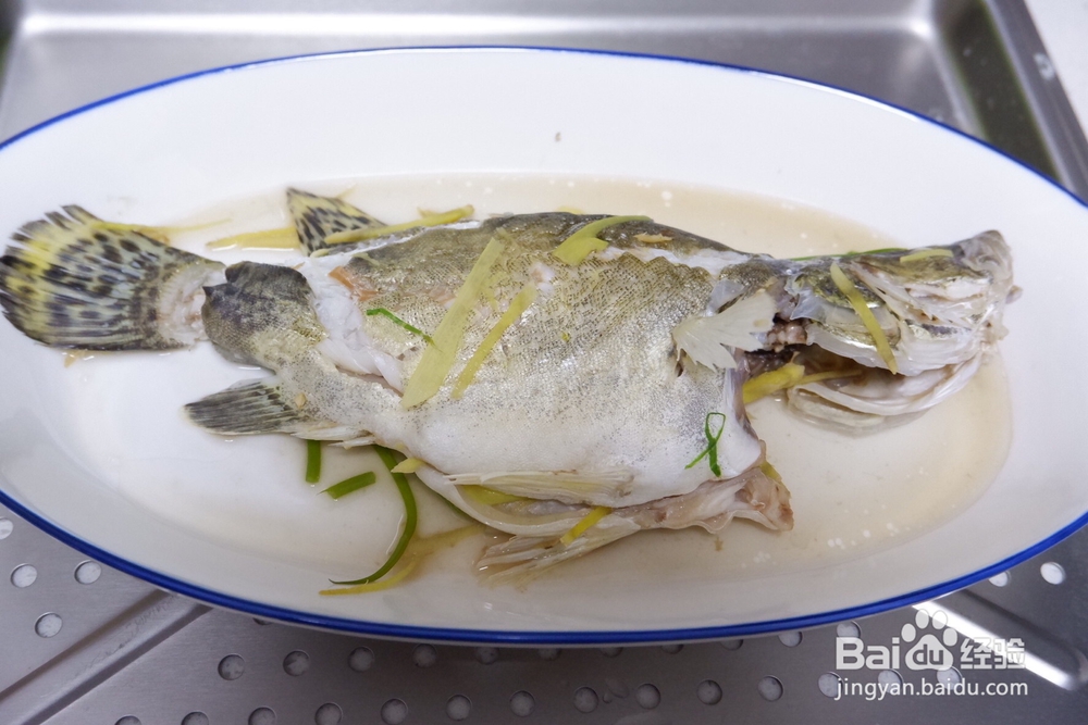在家也能做的快手清蒸桂花鱼