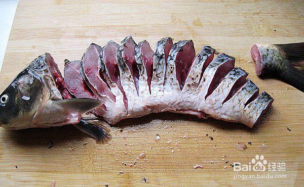 一步步做馋嘴的剁椒鲤鱼