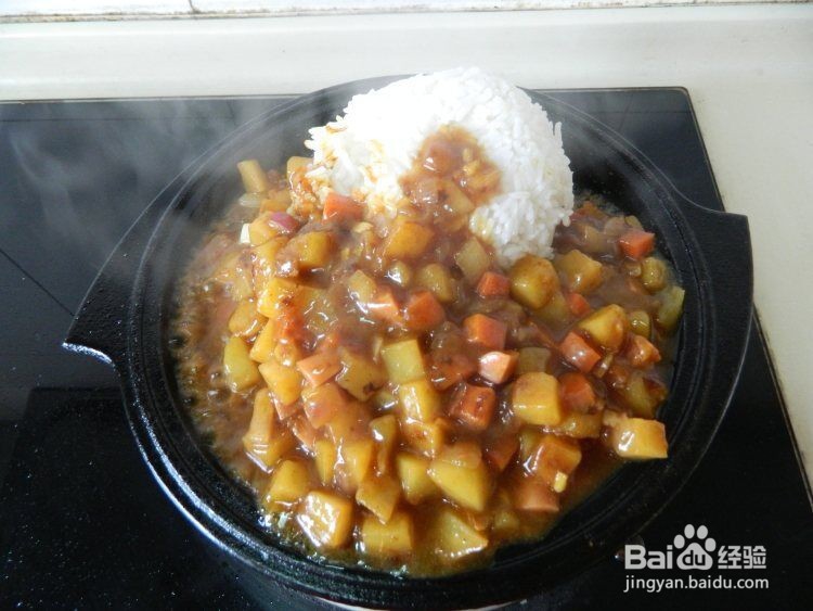 如何在家制作咖喱土豆盖饭