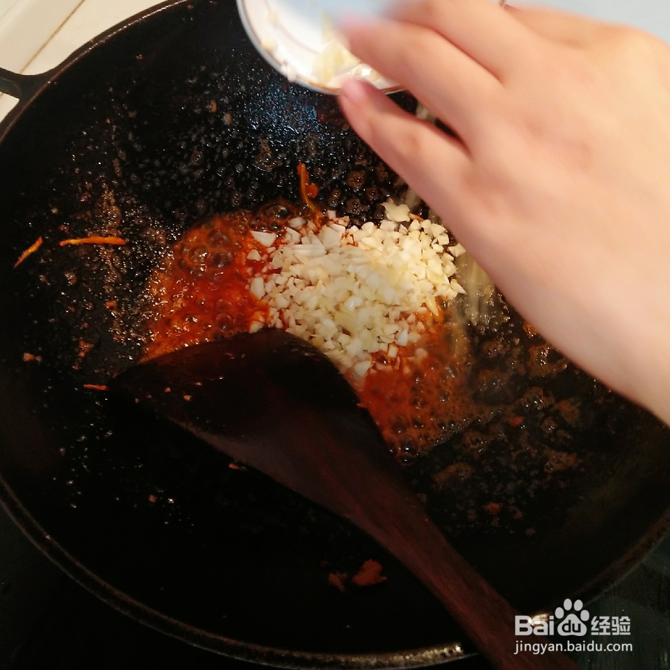 怎么简单的做白菜豆腐虾煲?