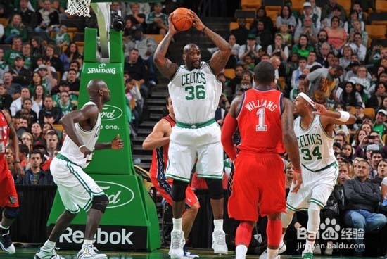 篮球抢篮板的要领