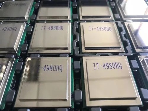 cr1220和cr2025通用么