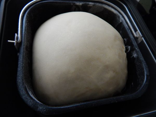韭菜鸡蛋生煎包
