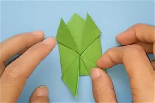 一张彩色的a4纸怎么折