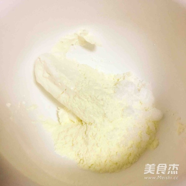 只是突然很想吃奶酪包