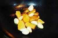 台湾阿基师正宗版-台式三杯鸡怎么做