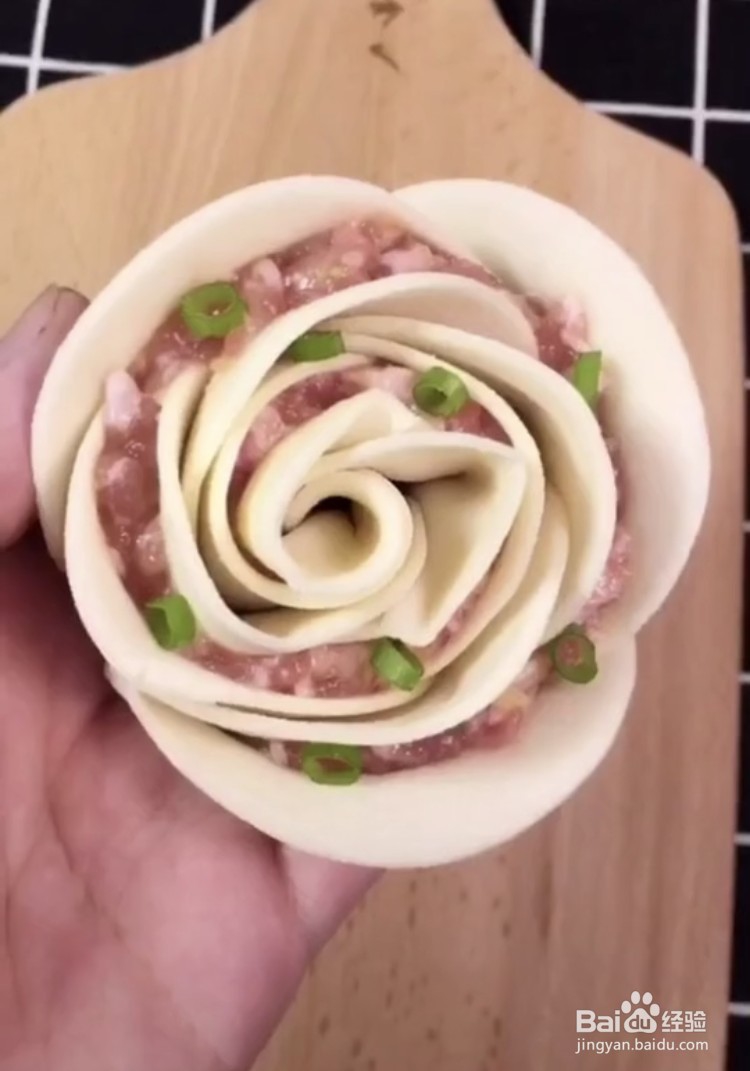 创意玫瑰花饺子的做法