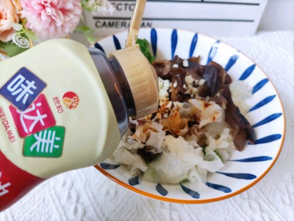 凉拌双耳西蓝花