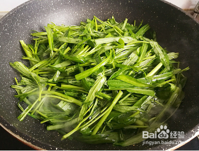 爆炒空心菜的做法