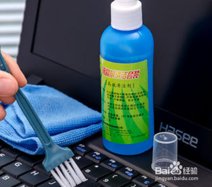 衣服上的胶印图案怎么去掉