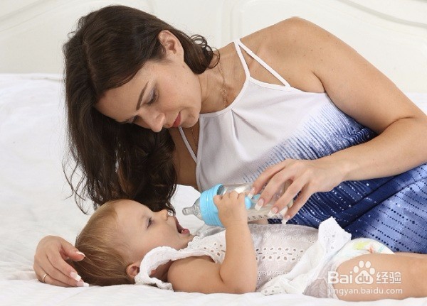 让宝宝爱上奶瓶的技能get