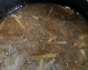 怎么做鱼、虾粉丝煲
