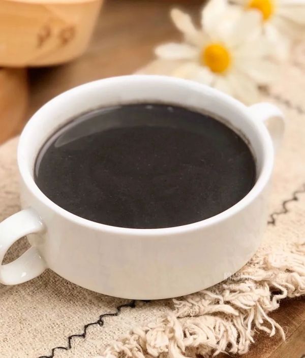 山药红枣芝麻糊