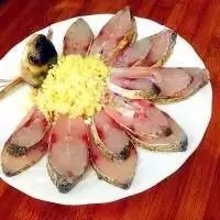 清蒸孔雀开屏鱼---