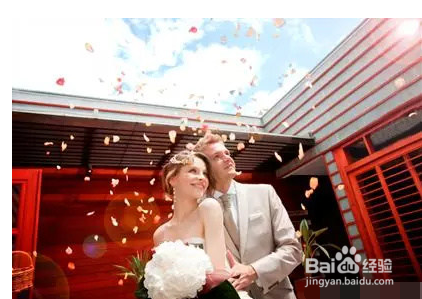 Photoshop实例:摄影后期暖光高彩