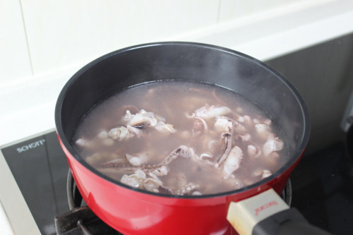 教你做黄瓜花炒鱿鱼，让你越吃越想吃，根本停不下来！