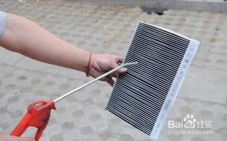 汽车的机油多久更换一次