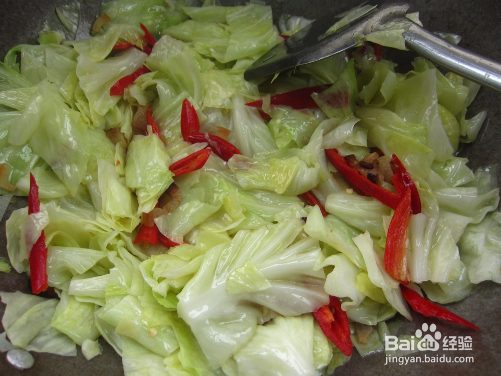 家常风味•炒包白菜的简易方法