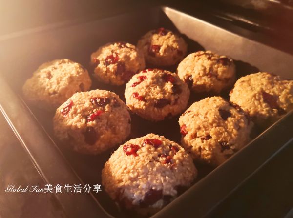 花生酱蔓越莓燕麦司康