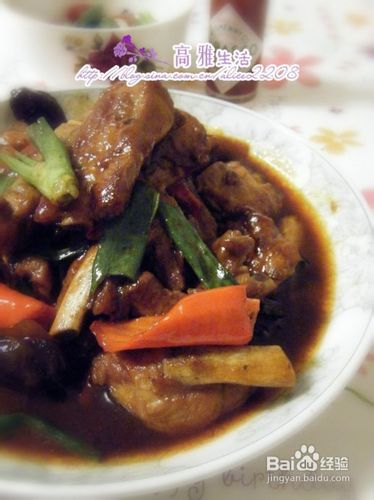 无锡排骨——咸香微辣，酥软香甜