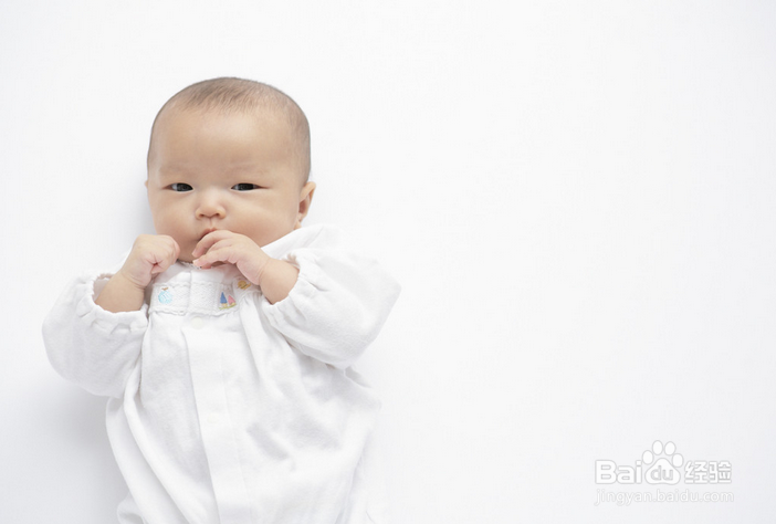 如何给儿童化妆