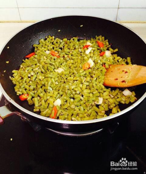 简单好做的快手酸豆角