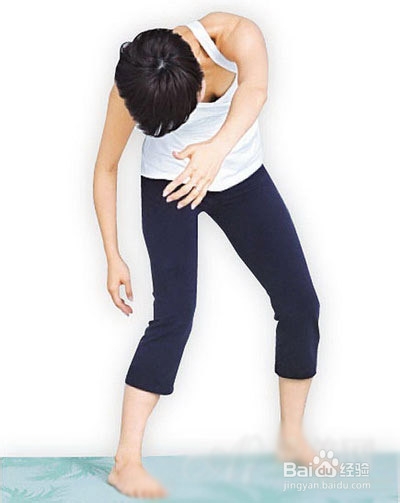 睡前伸展瑜伽 变身苗条气质美人(图)