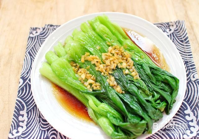 家庭自制炒青菜