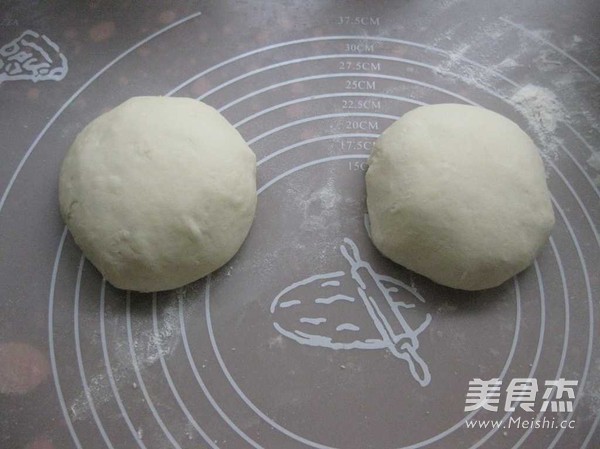 金枪鱼披萨的做法