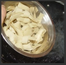 巧花心思让孩子爱上豆腐皮——彩椒炒豆腐皮结