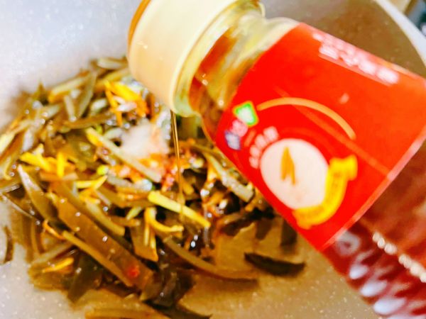 酱味糖醋姜蒜海带丝