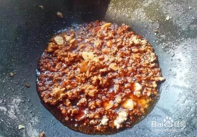 肉末香菇炒韭菜