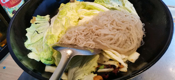 白菜猪油渣炖粉条