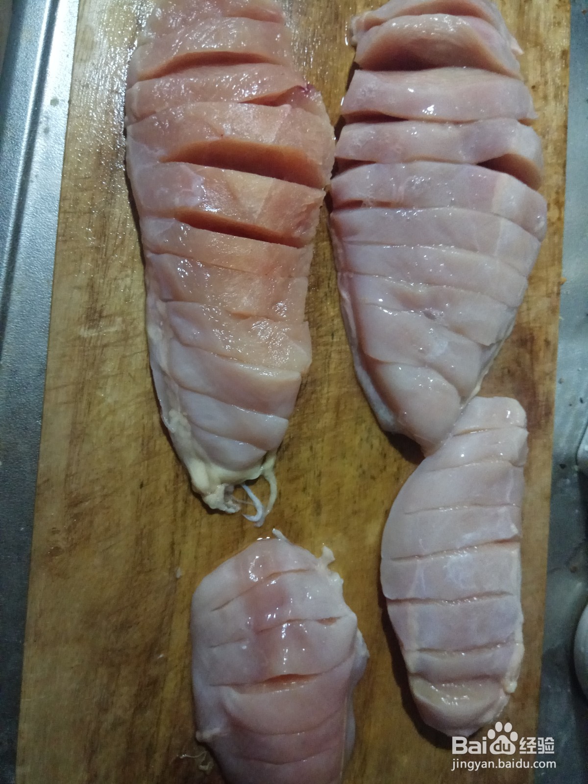 沙拉的新吃—法煎鸡胸脯