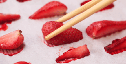 烤草莓的做法！