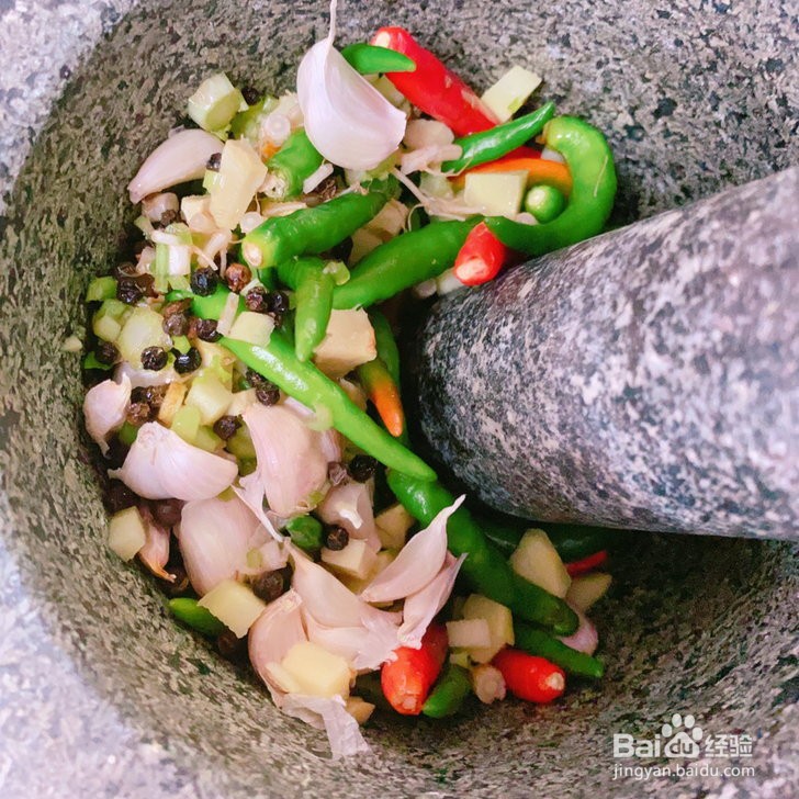 如何做姜辣酱鸡肉