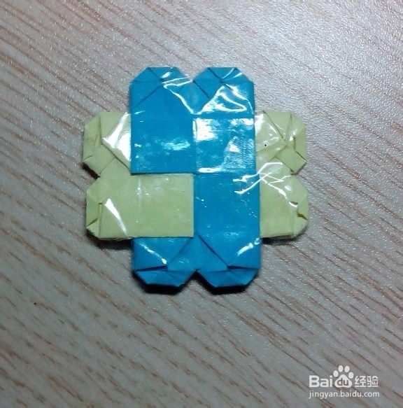 用纸折爱心书签、小装饰品