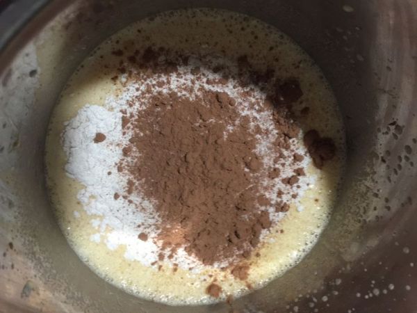 奶油巧克力小蛋糕