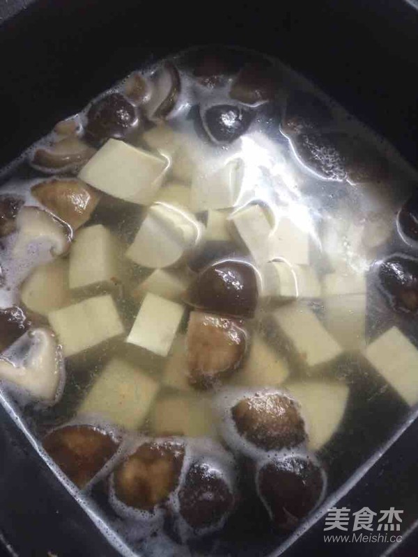 香菇豆腐汤的做法