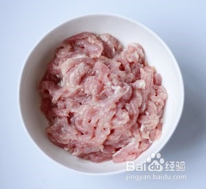 堪比大厨的年菜京酱肉丝